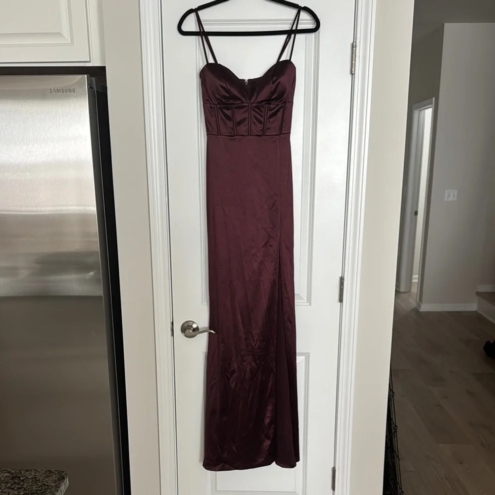 Windsor Burgundy Dress - Picture 1 of 1